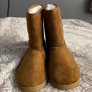 Dawgs microfiber boots